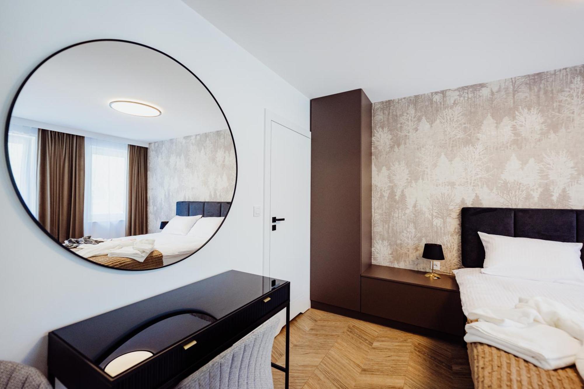 Cristalview Stay&Relax - Luksusowe Apartamenty- Zewnetrzne Jacuzzi- Przyjazne Dla Rodzin - Zwierzeta Akceptowane Подґужин Екстер'єр фото