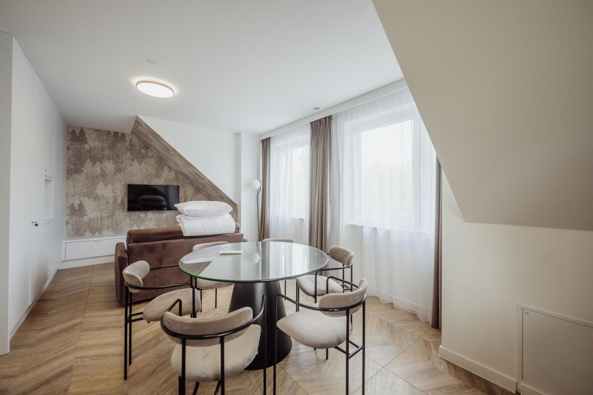 Cristalview Stay&Relax - Luksusowe Apartamenty- Zewnetrzne Jacuzzi- Przyjazne Dla Rodzin - Zwierzeta Akceptowane Подґужин Екстер'єр фото