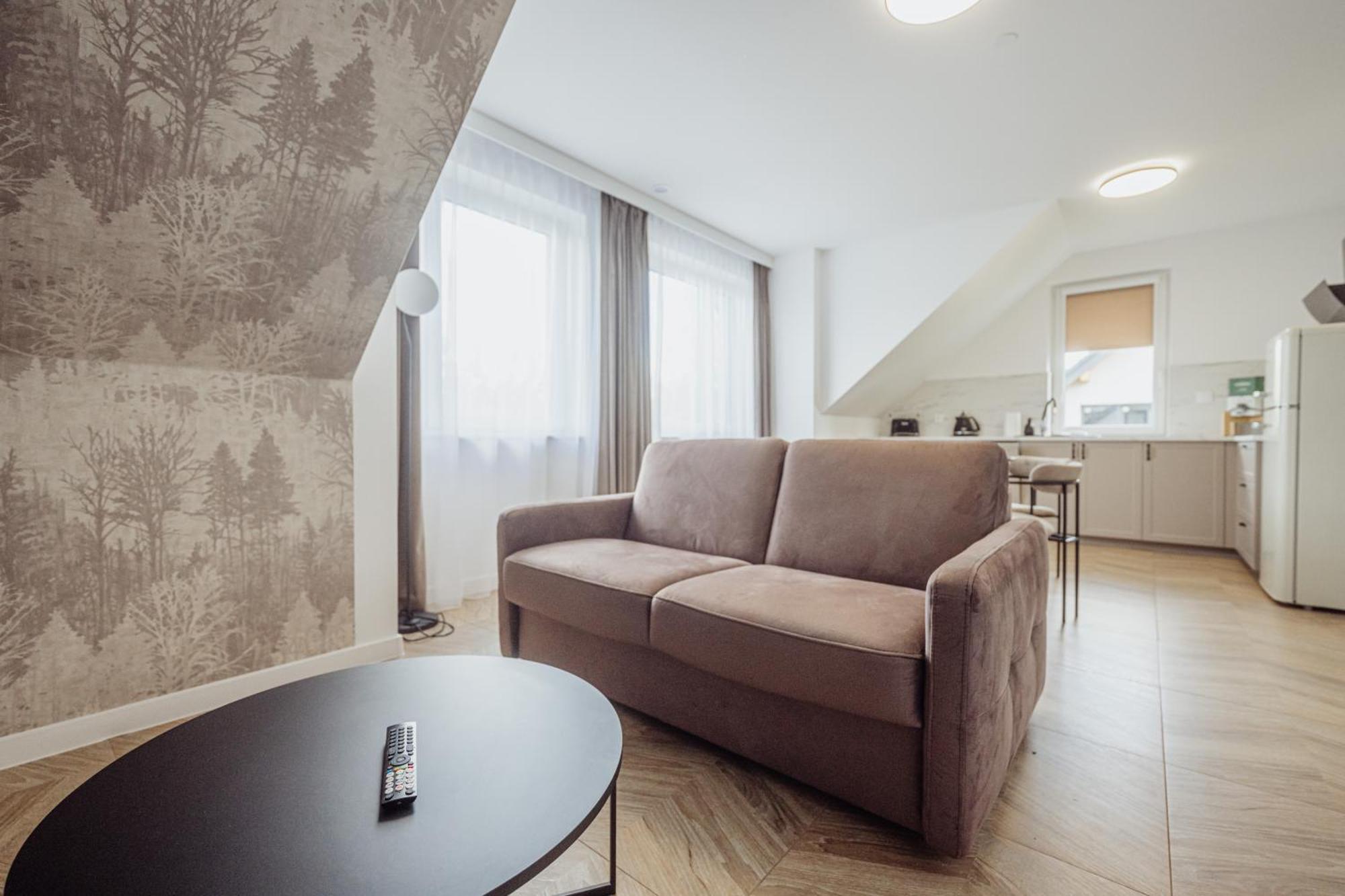Cristalview Stay&Relax - Luksusowe Apartamenty- Zewnetrzne Jacuzzi- Przyjazne Dla Rodzin - Zwierzeta Akceptowane Подґужин Екстер'єр фото